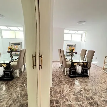 New Modern & Centrally-located