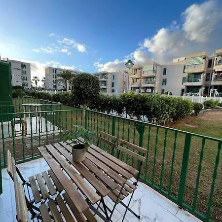 New Modern & Centrally-located *