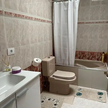 Spacious & Centrally-located Lägenhet Arona (Tenerife)