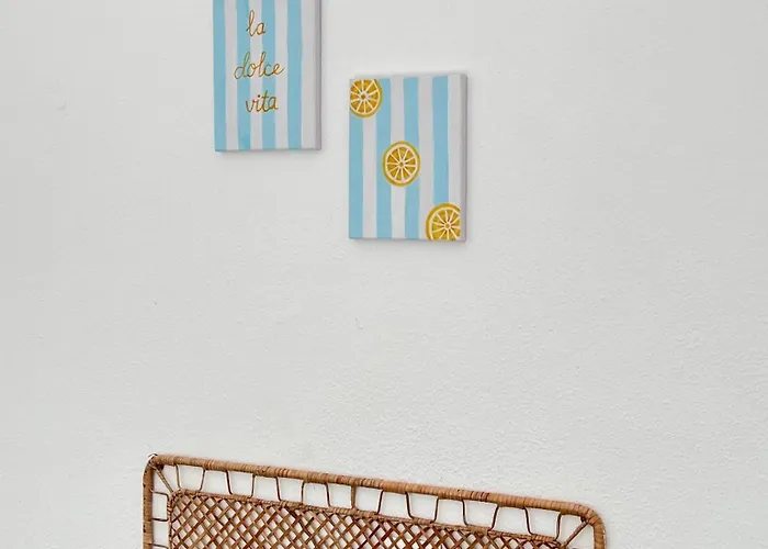 Spacious & Centrally-located Daire